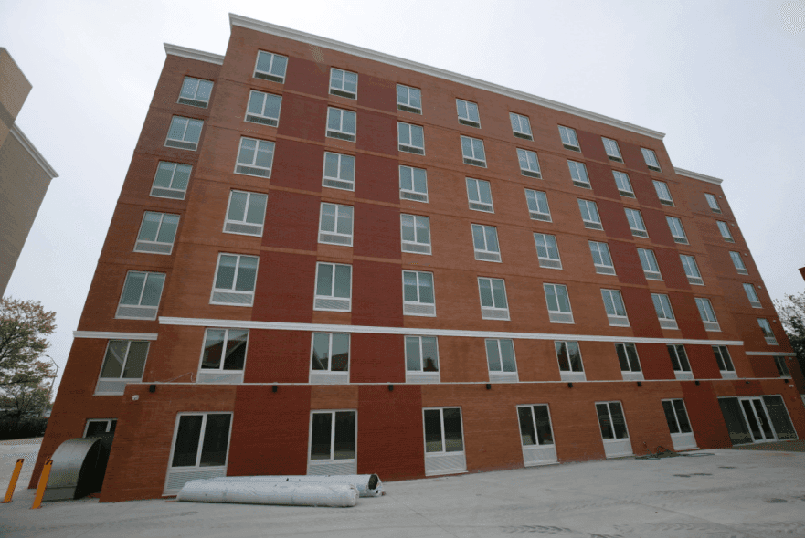 Fairfield Inn & Suites — Fresh Meadows